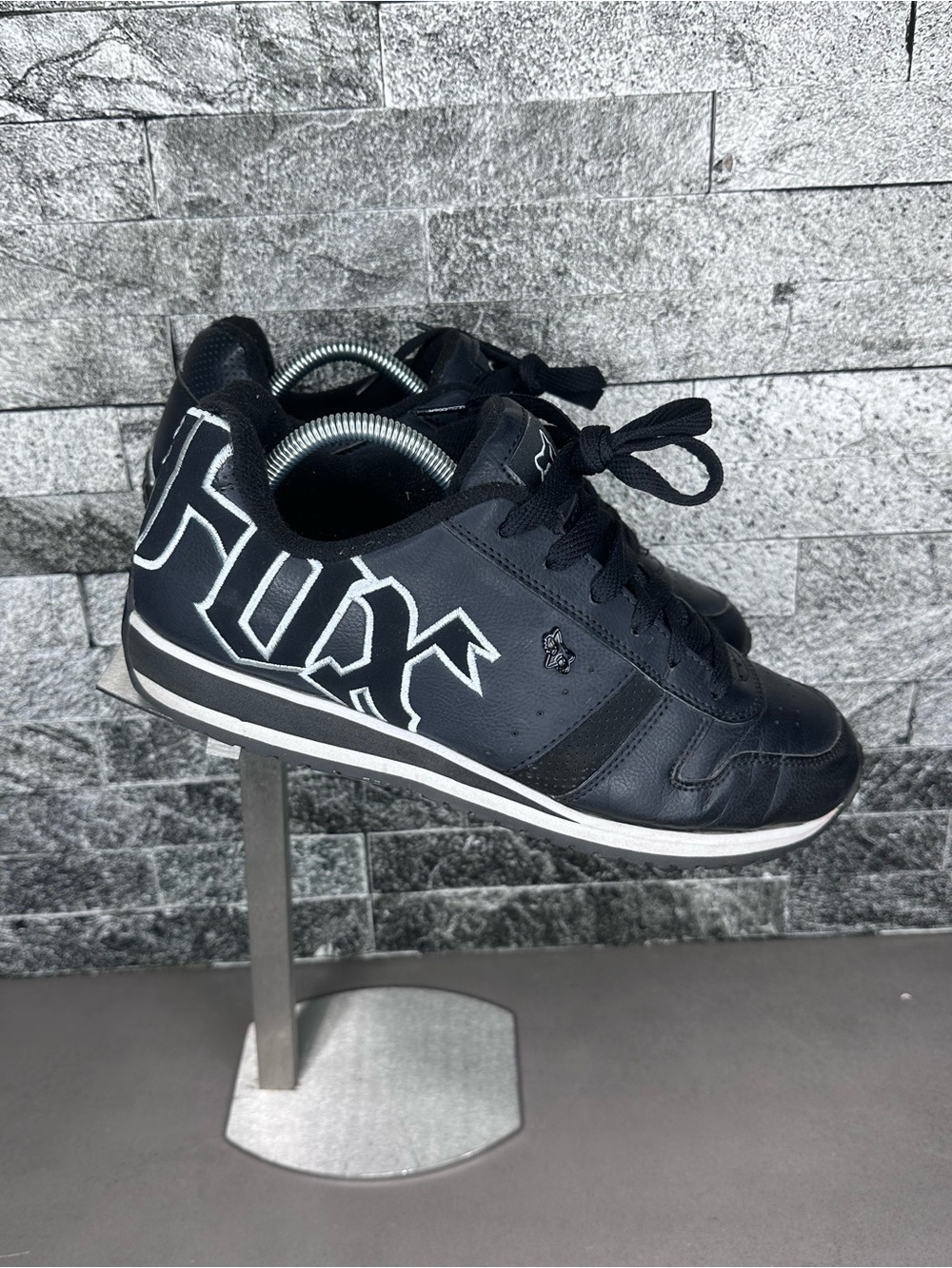 Fox Racing Scrapper Black / Graphite - M10